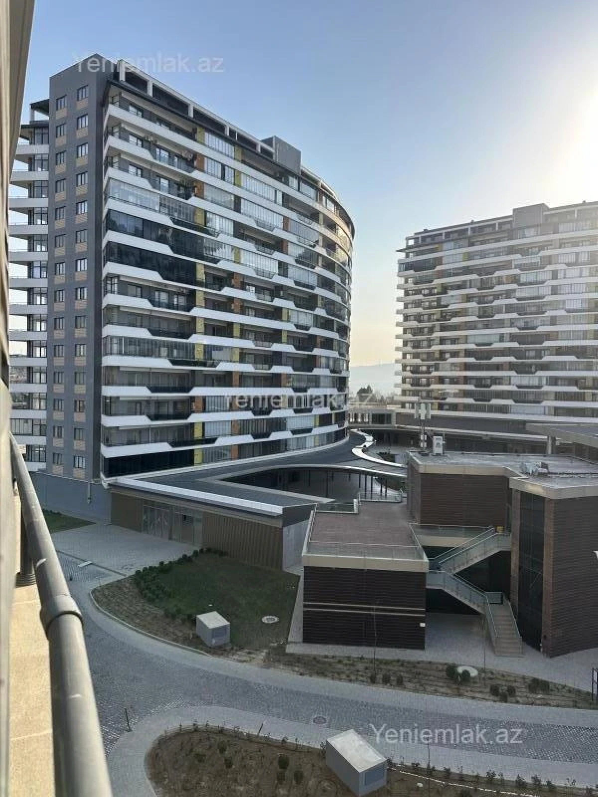 Satılır 2 otaqlı yeni tikili 70 m²