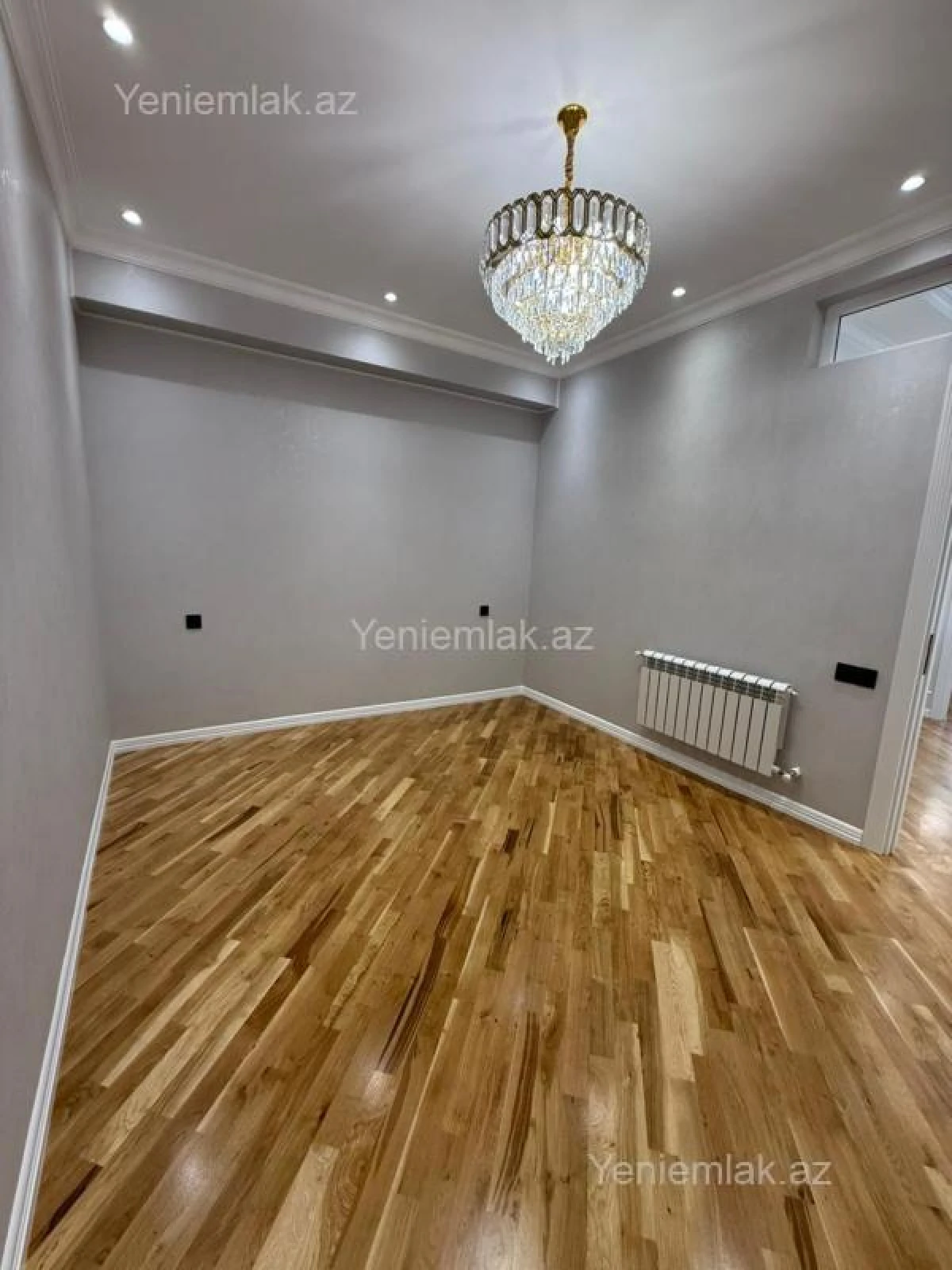 Satılır 3 otaqlı yeni tikili 115 m²