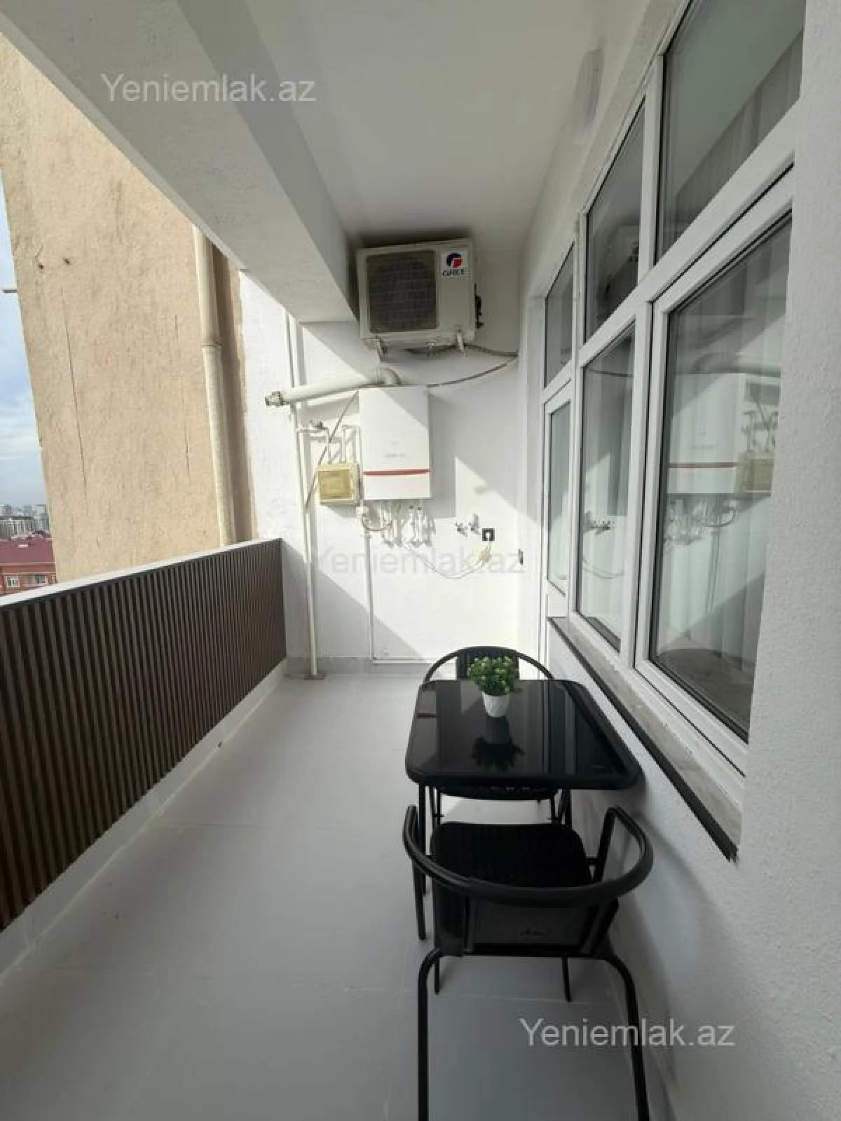 Satılır 3 otaqlı yeni tikili 115 m²