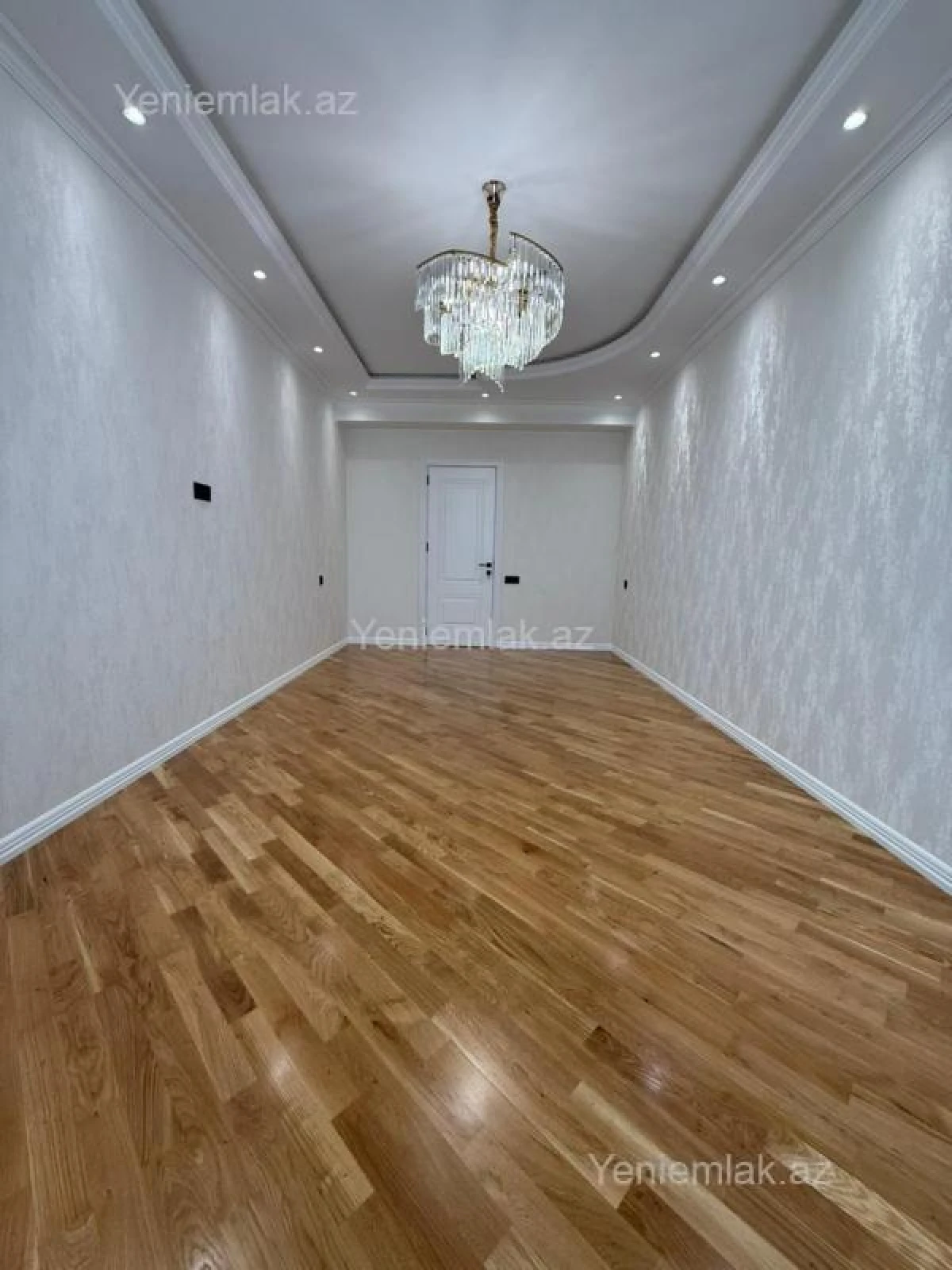 Satılır 3 otaqlı yeni tikili 115 m²