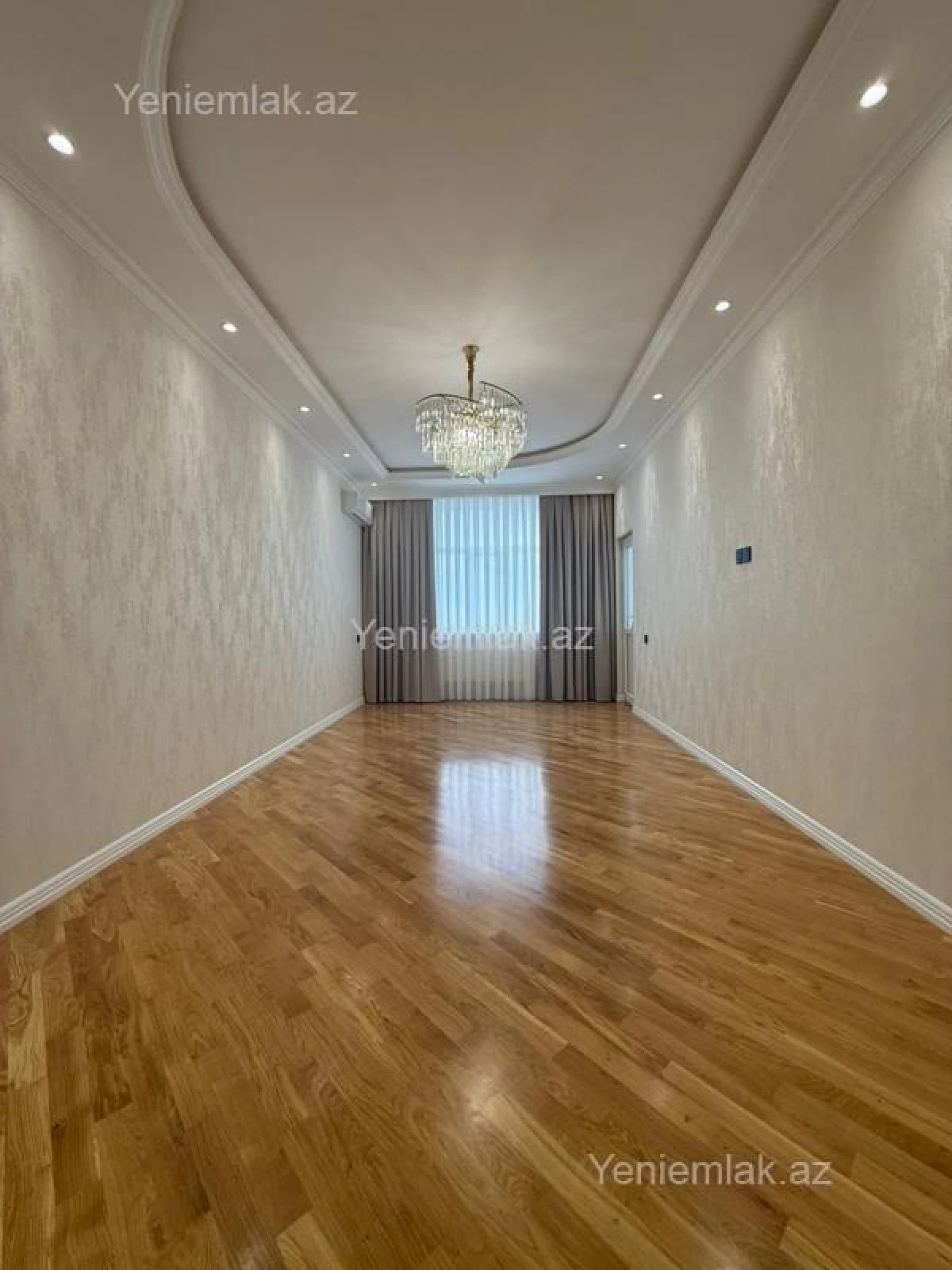 Satılır 3 otaqlı yeni tikili 115 m²