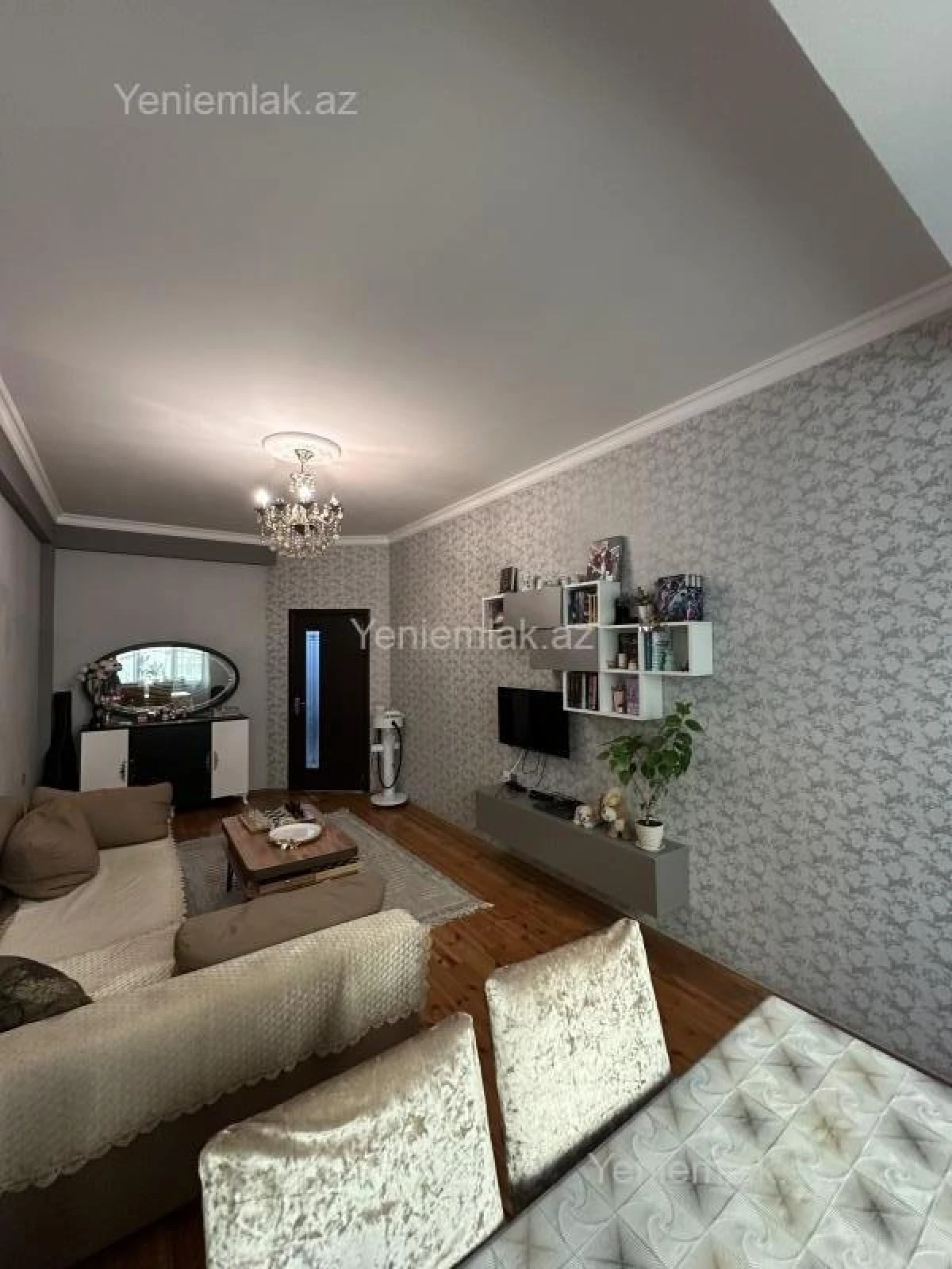 Satılır 2 otaqlı yeni tikili 60 m²