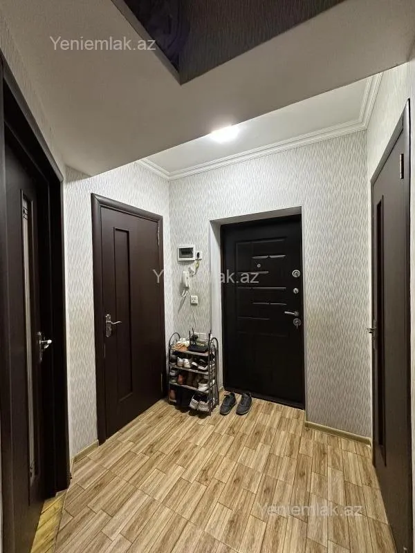 Satılır 2 otaqlı yeni tikili 60 m²