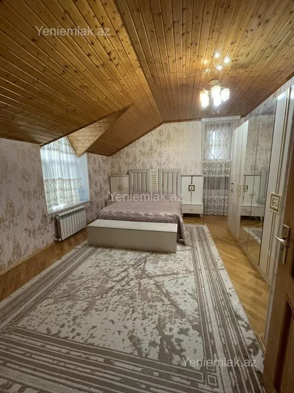Satılır 5 otaqlı həyət evi 190 m²