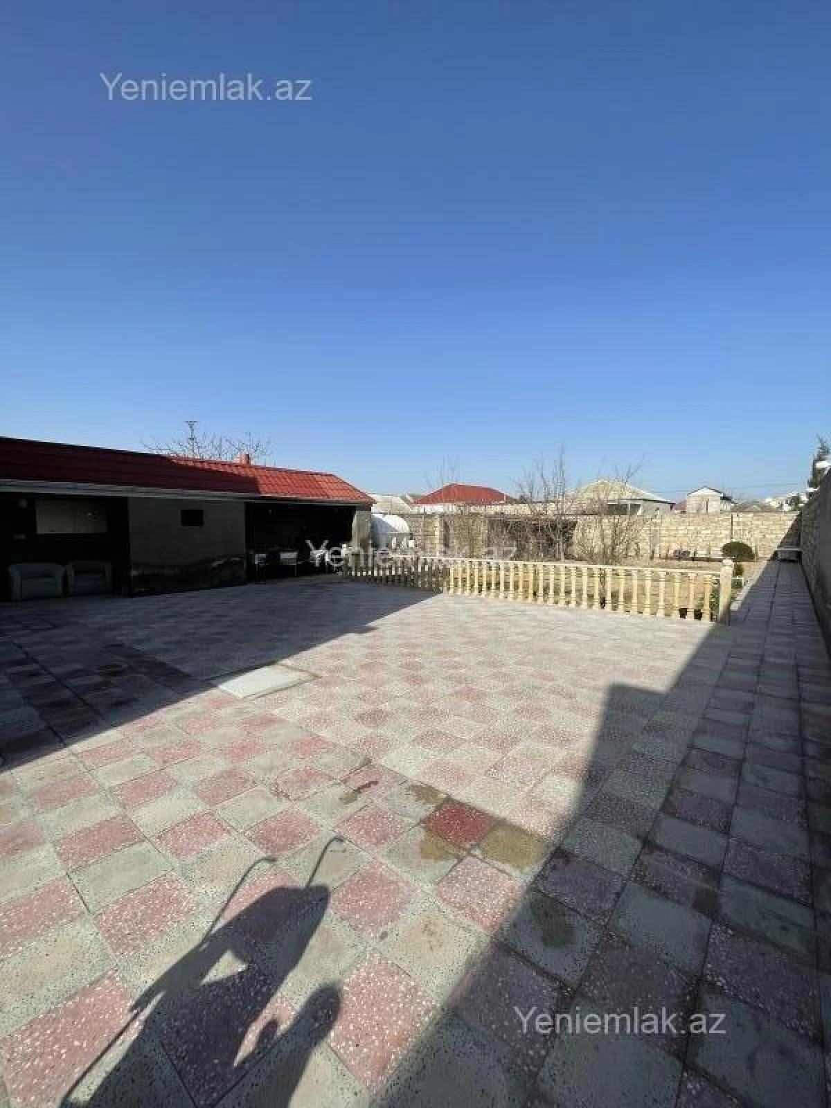 Satılır 5 otaqlı həyət evi 190 m²