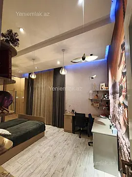 Satılır 3 otaqlı yeni tikili 100 m²