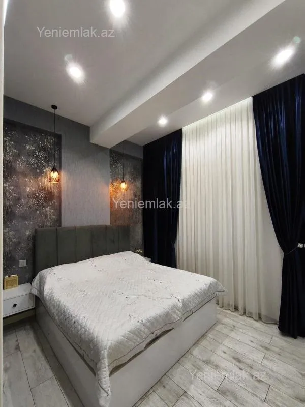 Satılır 3 otaqlı yeni tikili 100 m²