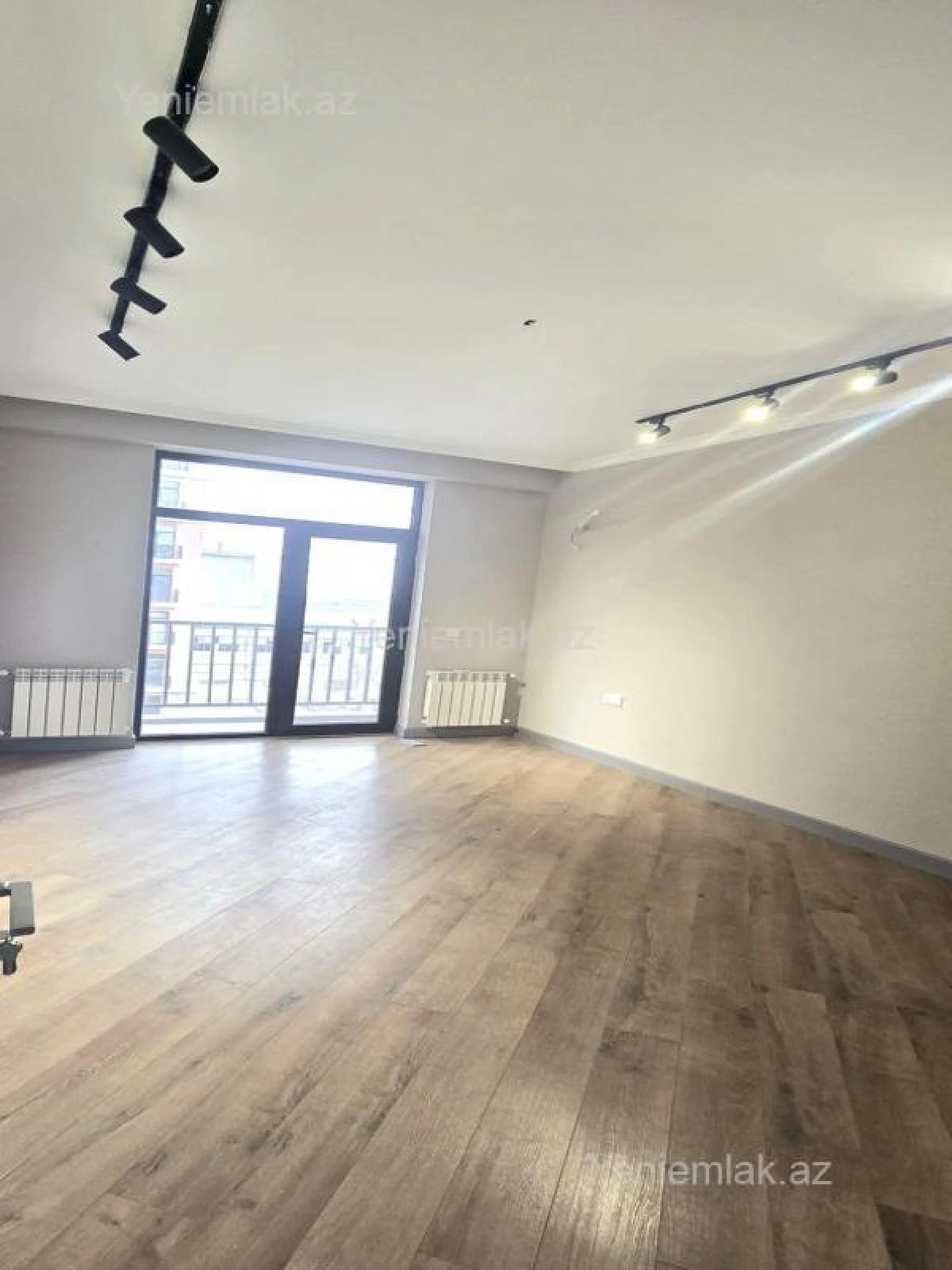 Satılır 3 otaqlı yeni tikili 112 m²