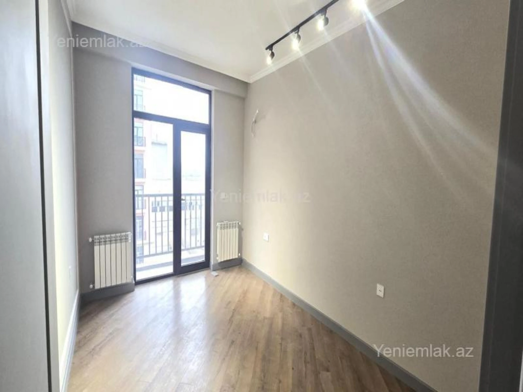 Satılır 3 otaqlı yeni tikili 112 m²