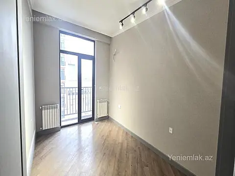 Satılır 3 otaqlı yeni tikili 112 m²