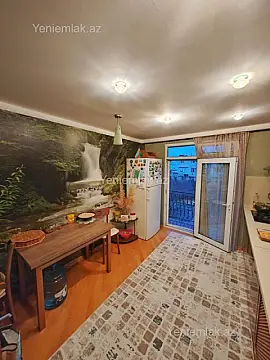 Satılır 2 otaqlı köhnə tikili 60 m²