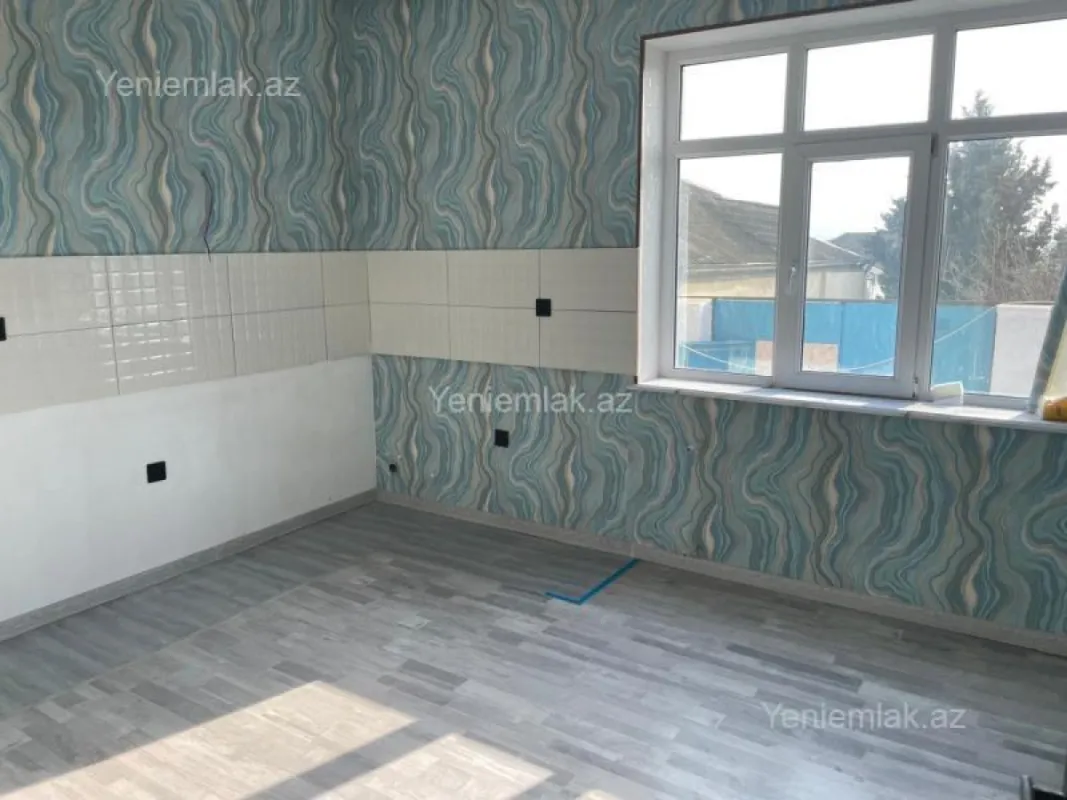 Satılır 4 otaqlı həyət evi 110 m²