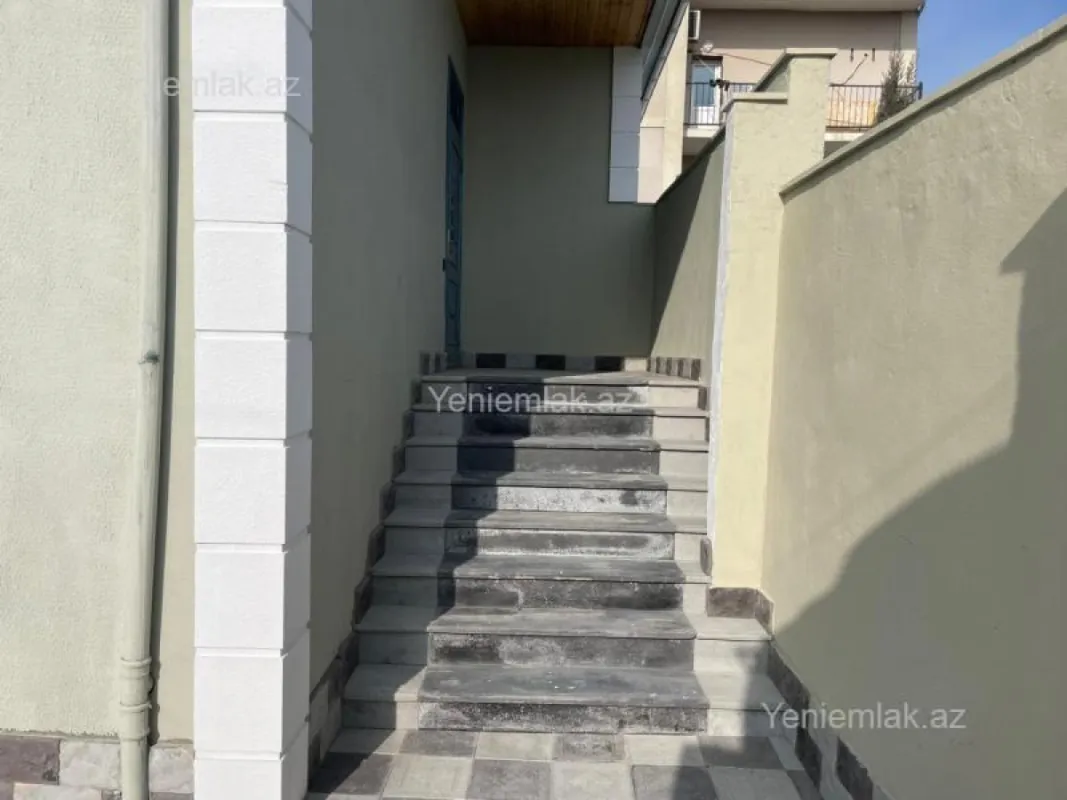 Satılır 4 otaqlı həyət evi 110 m²
