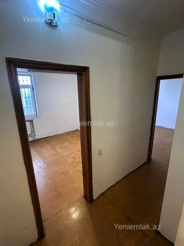 Satılır 3 otaqlı yeni tikili 95 m²