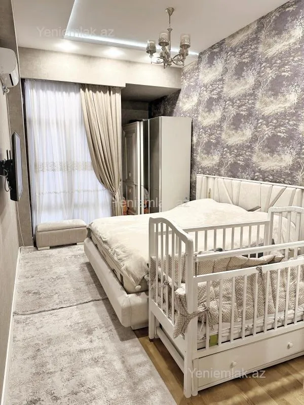 Satılır 3 otaqlı yeni tikili 138 m²