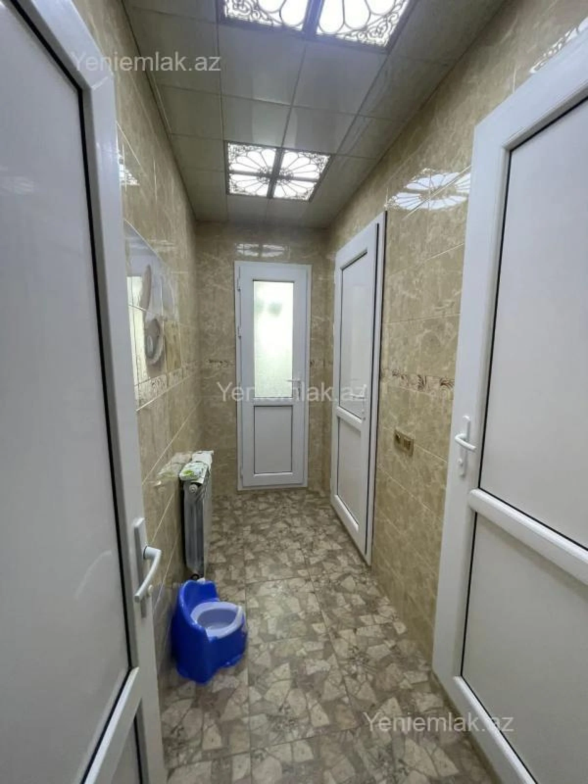 Satılır 3 otaqlı köhnə tikili 72 m²