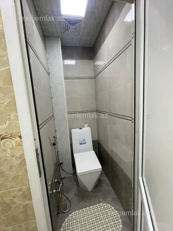 Satılır 3 otaqlı köhnə tikili 72 m²