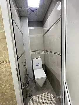Satılır 3 otaqlı köhnə tikili 72 m²