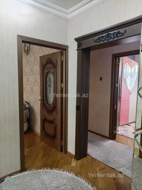 Satılır 3 otaqlı köhnə tikili 72 m²