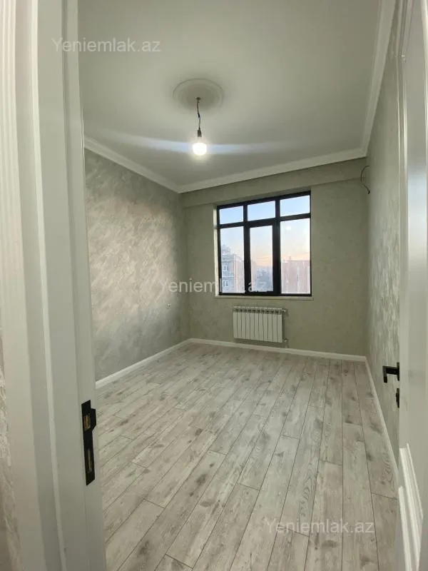 Satılır 2 otaqlı yeni tikili 70 m²