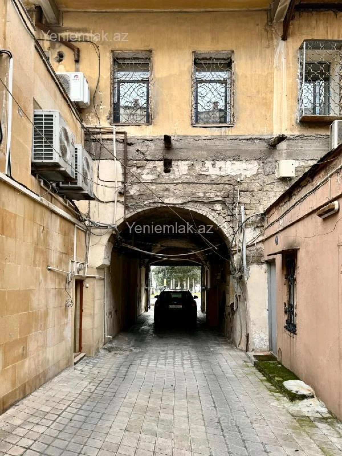 Satılır 3 otaqlı obyekt 53 m²