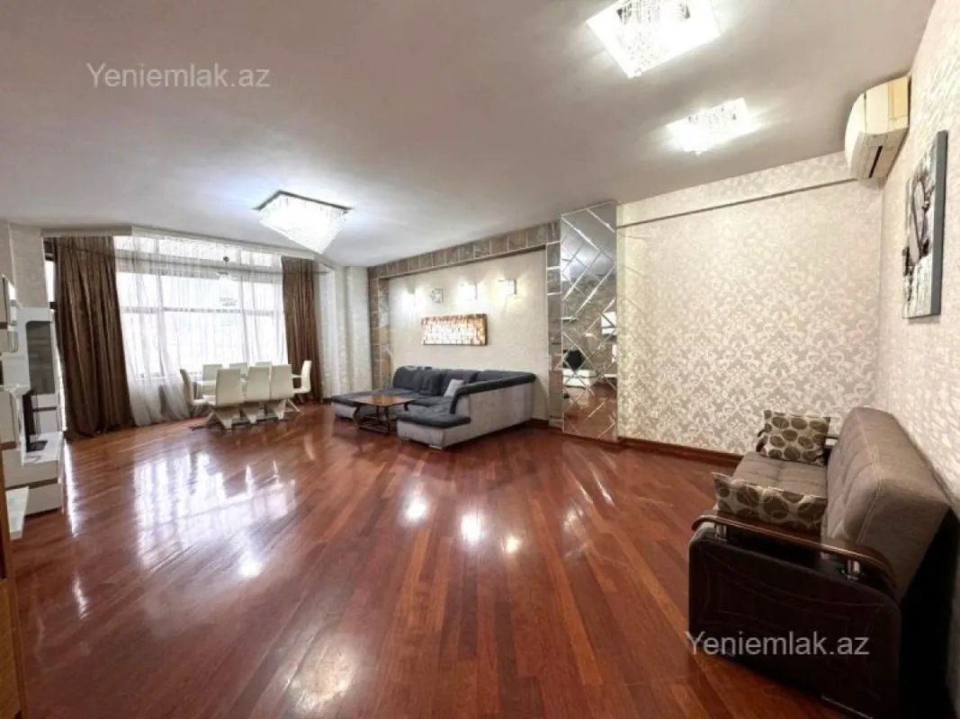 Satılır 4 otaqlı yeni tikili 200 m²