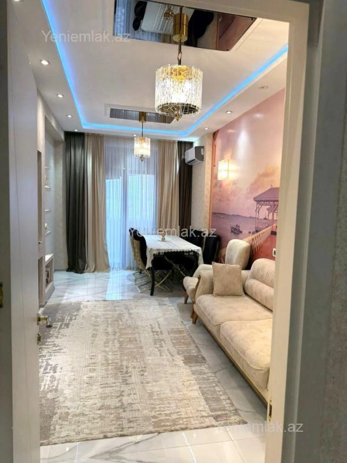 Satılır 3 otaqlı yeni tikili 130 m²