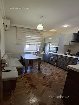 Satılır 3 otaqlı köhnə tikili 85 m² — Bakı, Nizami 3 otaq 85.00 m²