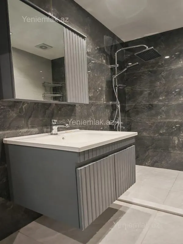 Satılır 2 otaqlı yeni tikili 55 m²