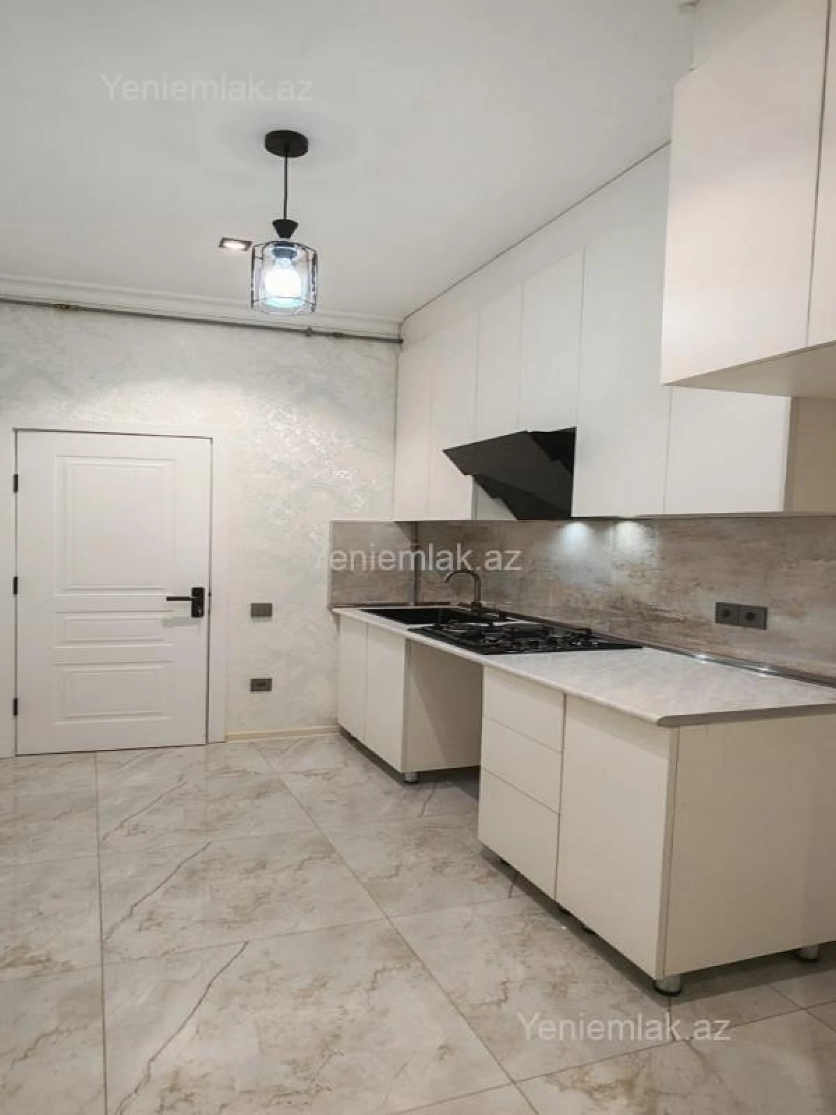 Satılır 2 otaqlı yeni tikili 55 m²