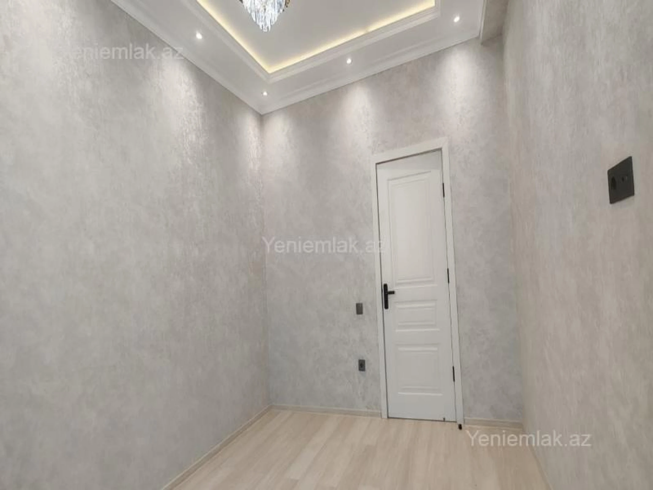 Satılır 2 otaqlı yeni tikili 55 m²