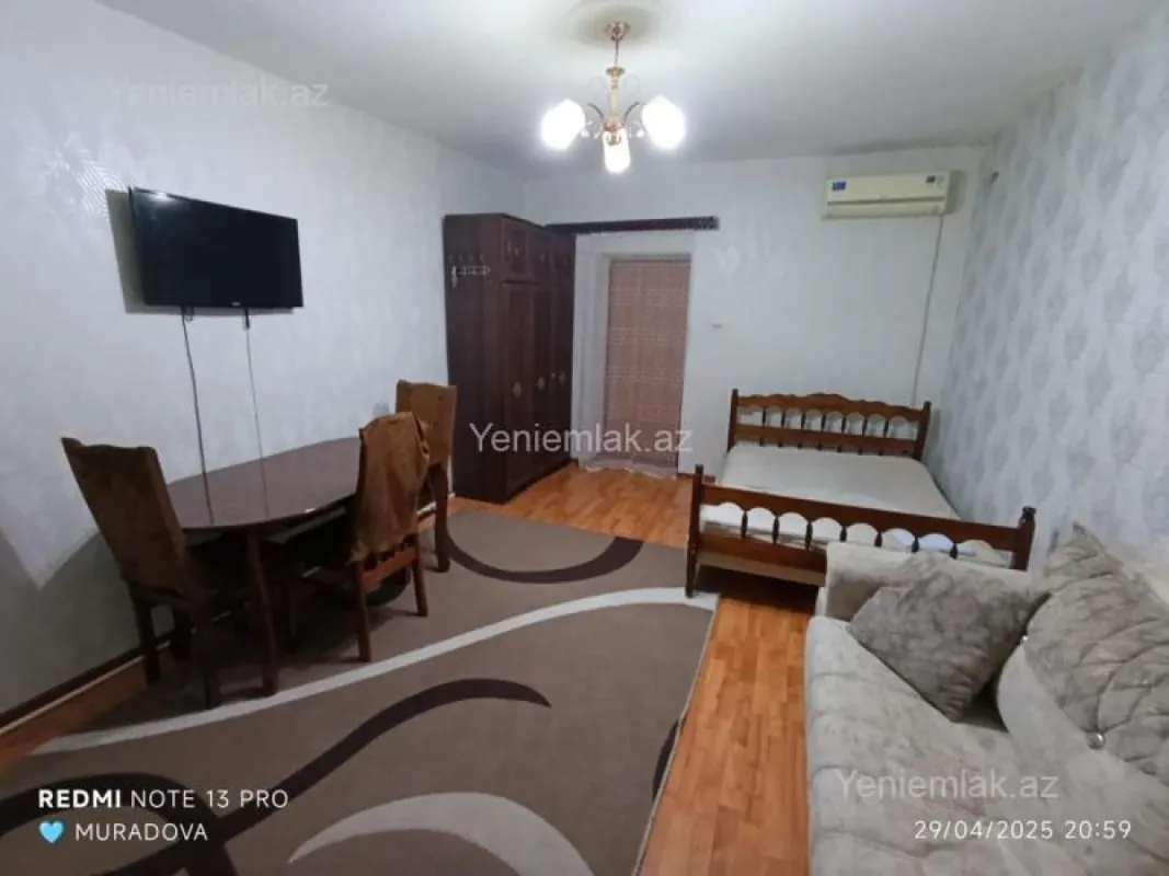 Satılır 1 otaqlı köhnə tikili 25 m²