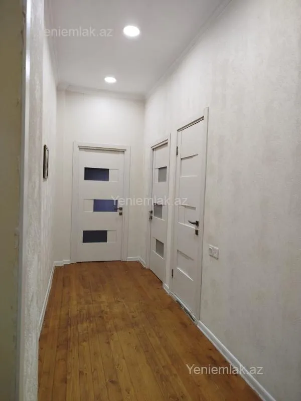 Satılır 2 otaqlı yeni tikili 60 m²