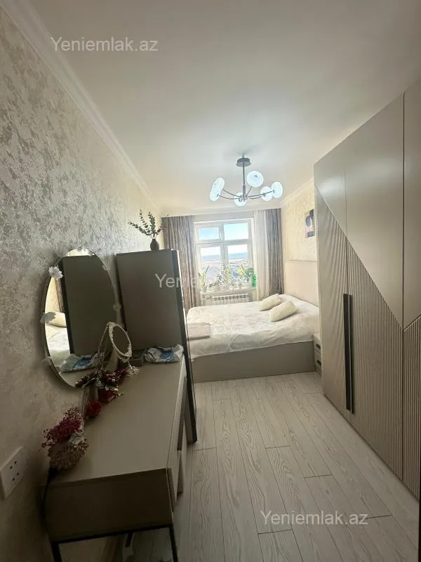 Satılır 2 otaqlı köhnə tikili 50 m²