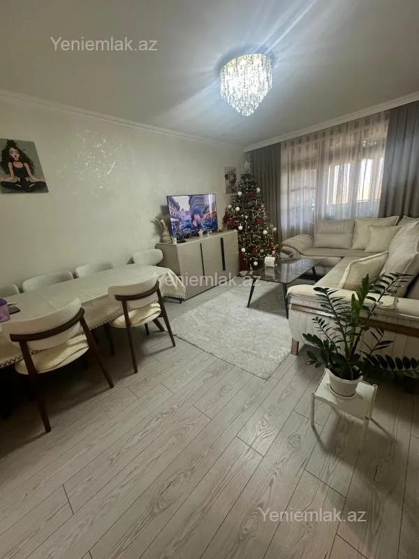 Satılır 2 otaqlı köhnə tikili 50 m²