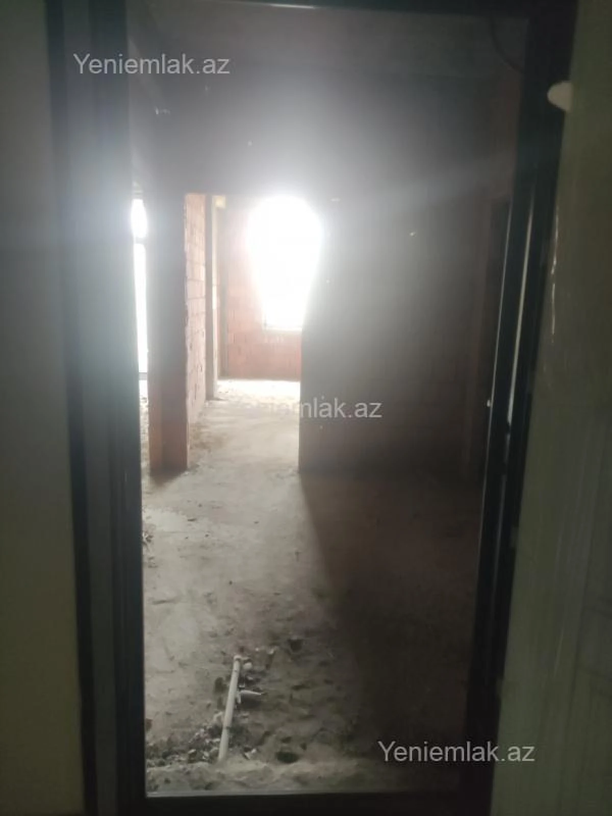 Satılır 2 otaqlı yeni tikili 65 m²