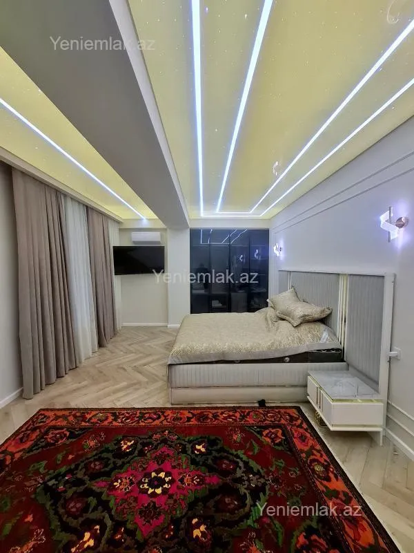 Satılır 3 otaqlı yeni tikili 140 m²