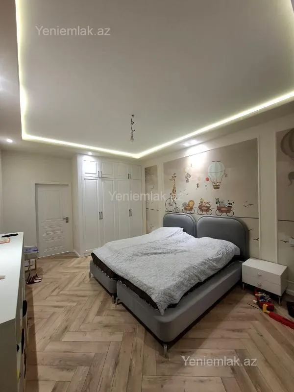 Satılır 3 otaqlı yeni tikili 140 m²