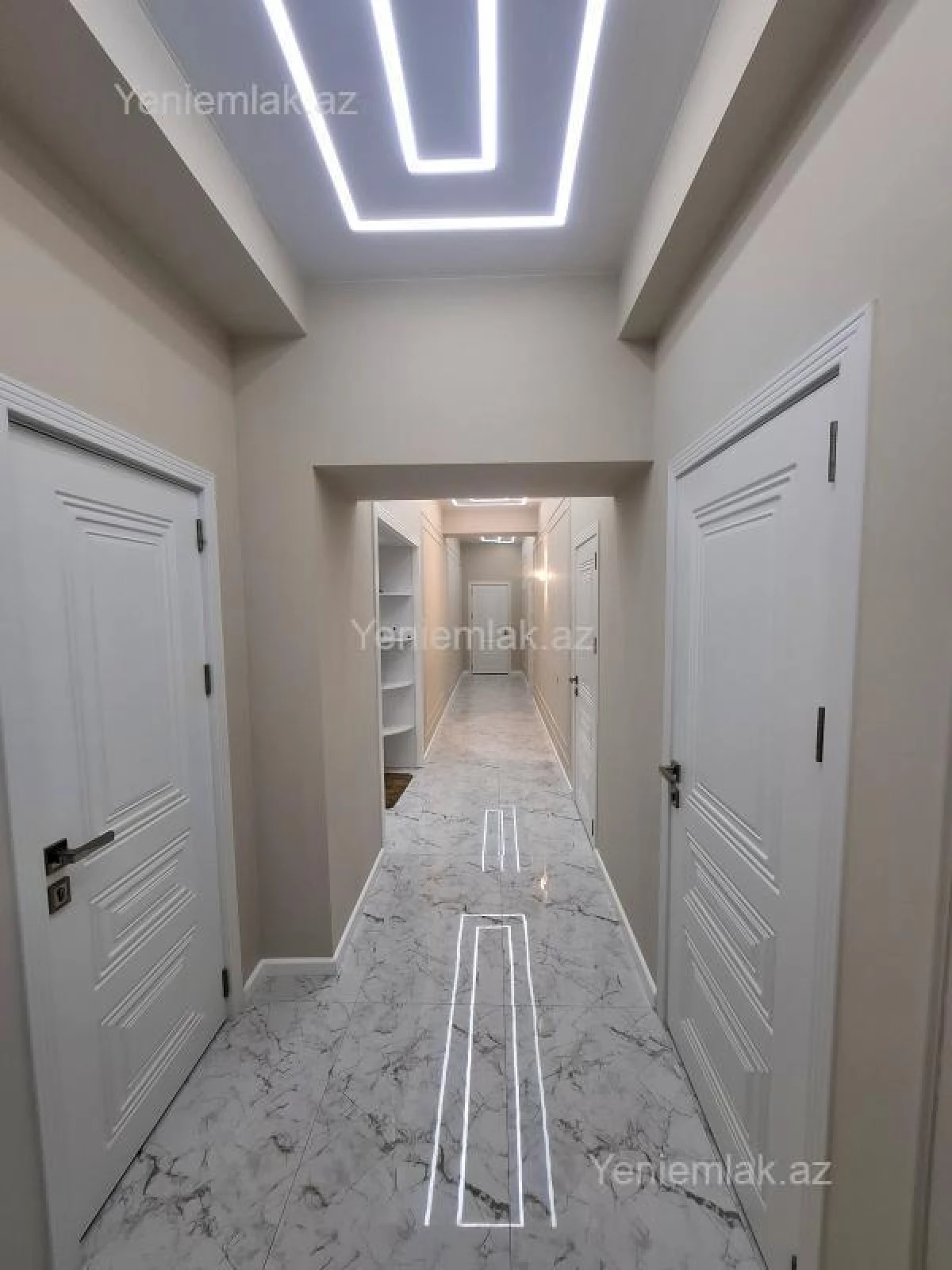 Satılır 3 otaqlı yeni tikili 140 m²