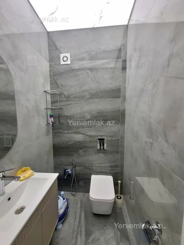 Satılır 3 otaqlı yeni tikili 140 m²
