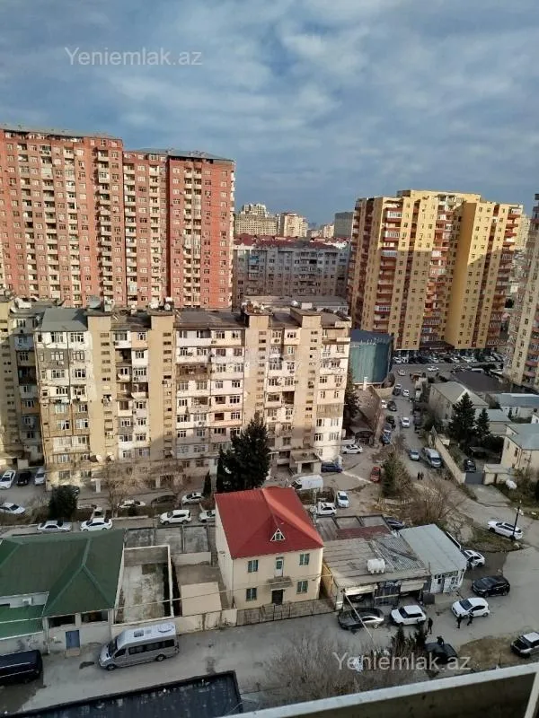 Satılır 2 otaqlı yeni tikili 60 m²