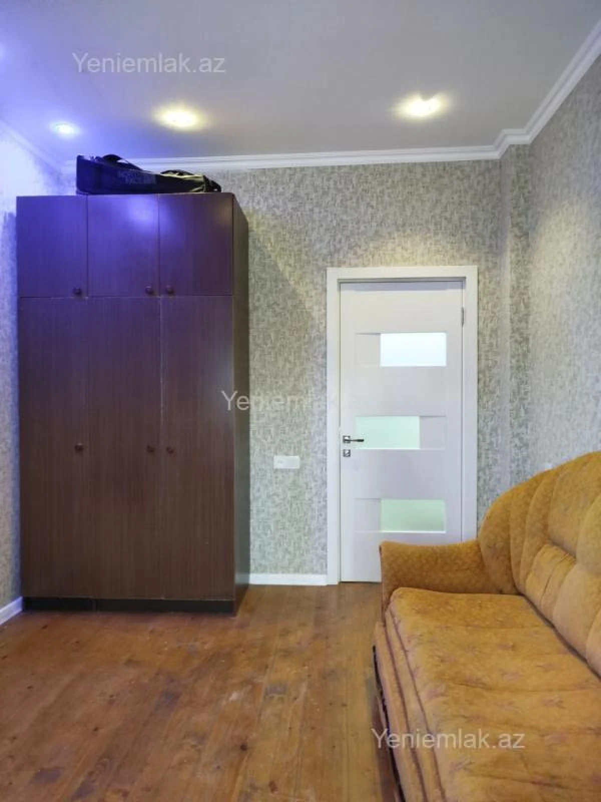 Satılır 2 otaqlı yeni tikili 60 m²