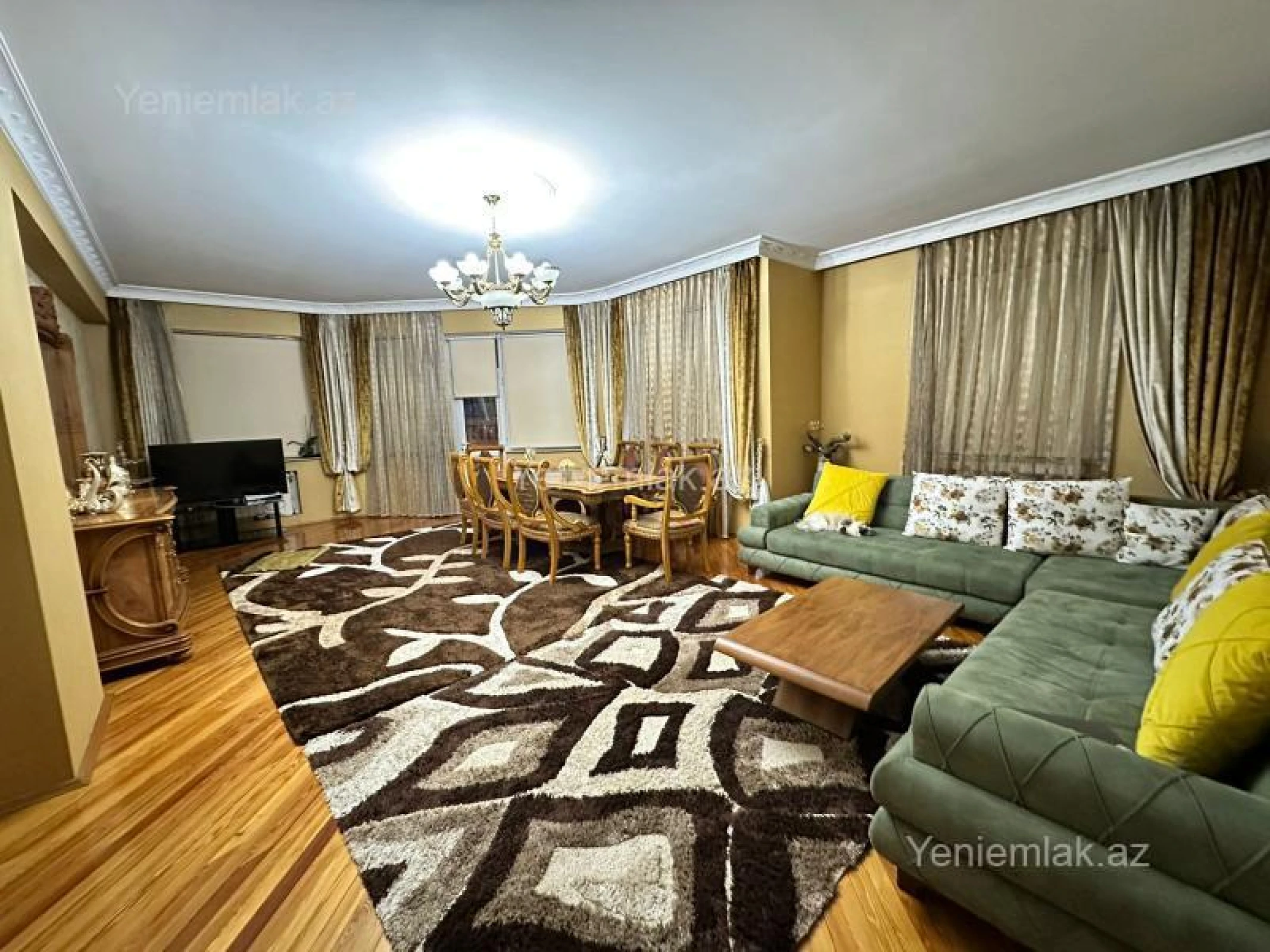 Satılır 3 otaqlı yeni tikili 158 m²