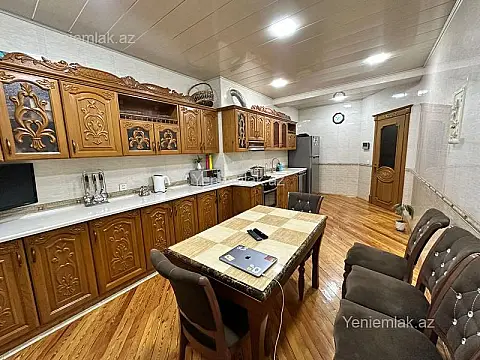 Satılır 3 otaqlı yeni tikili 158 m²