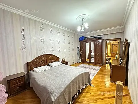 Satılır 3 otaqlı yeni tikili 158 m²