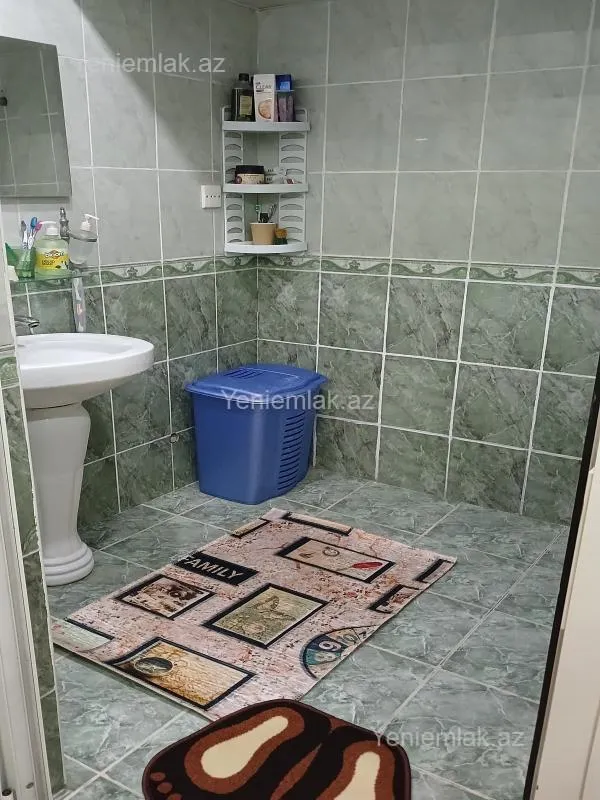 Satılır 3 otaqlı köhnə tikili 85 m²