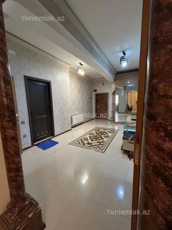 Satılır 3 otaqlı yeni tikili 120 m²