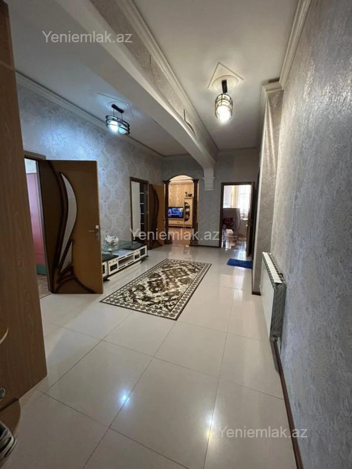 Satılır 3 otaqlı yeni tikili 120 m²