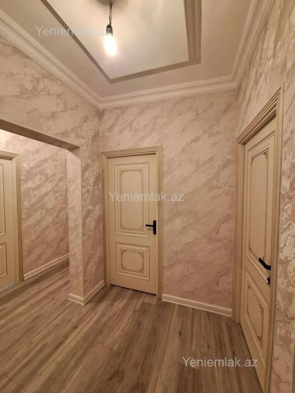 Satılır 3 otaqlı köhnə tikili 72 m²