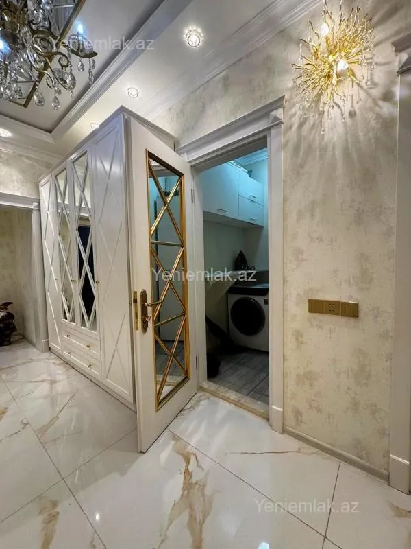 Satılır 3 otaqlı yeni tikili 99 m²